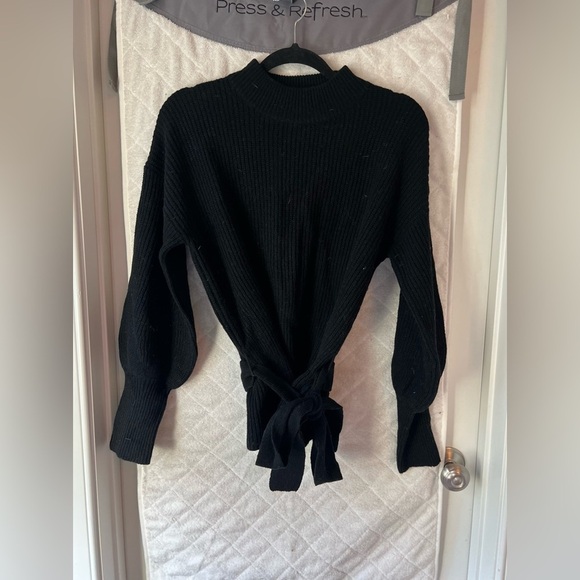 NWT Do + Be Open Back Tie Waist Sweater - Picture 4 of 7